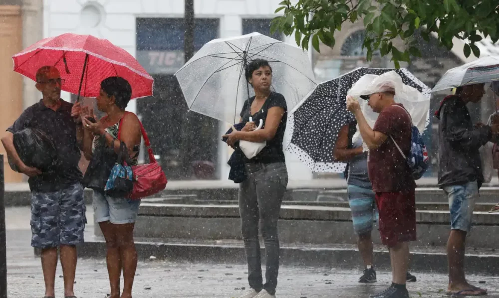 Inmet alerta para chuvas no Norte, Sudeste e Centro-Oeste Imagem referente a Inmet alerta para chuvas no Norte, Sudeste e Centro-Oeste