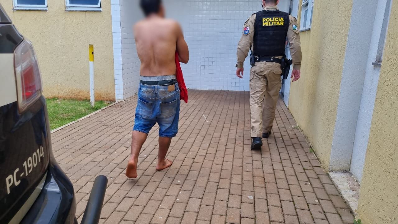 Jovem de 28 anos é levado à Delegacia após agredir a ex-companheira
